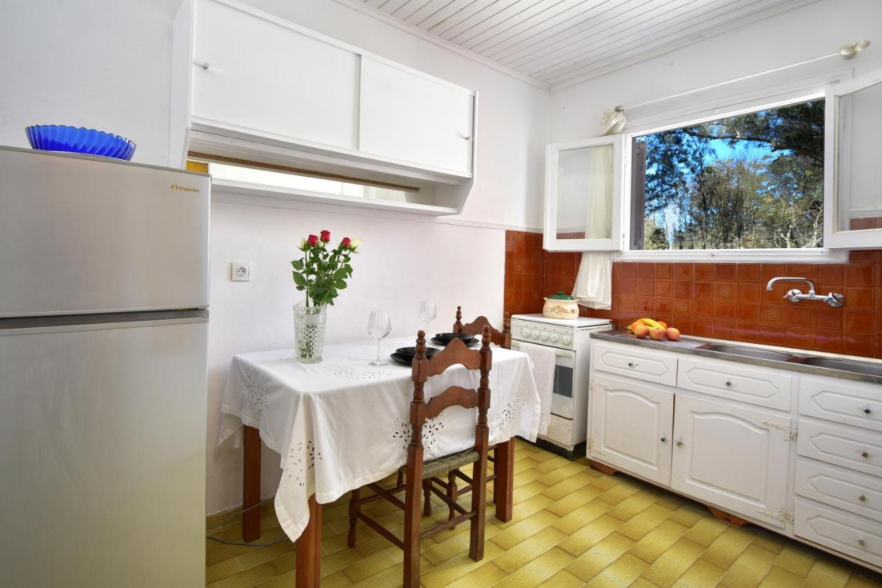 Merlyn Rooms Into The Nature, 100M From The Beach Dafnila المظهر الخارجي الصورة